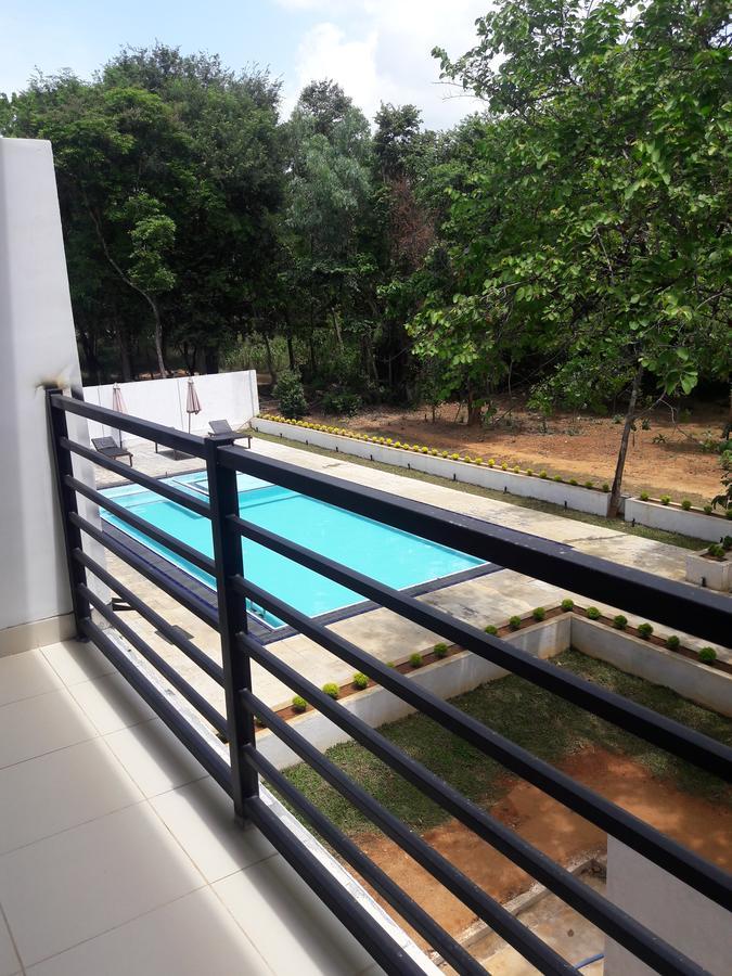 Lavish Resort - Sigirya Sigiriya Exterior photo
